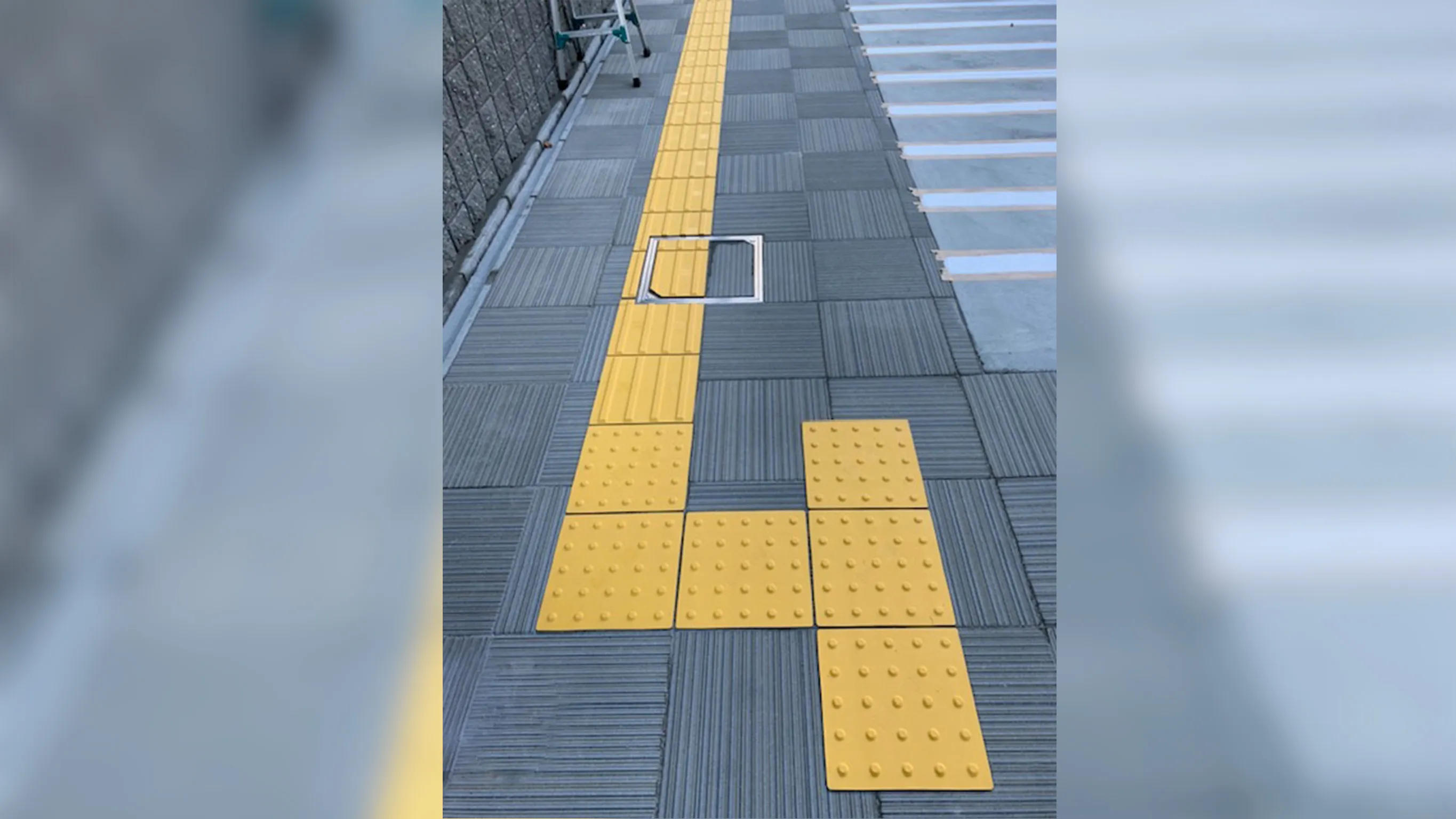 施工事例 点字タイル TEL
